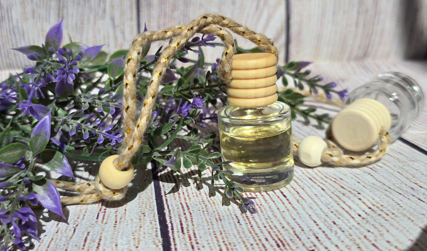 Smellie Freshie organically scented in glass bottle