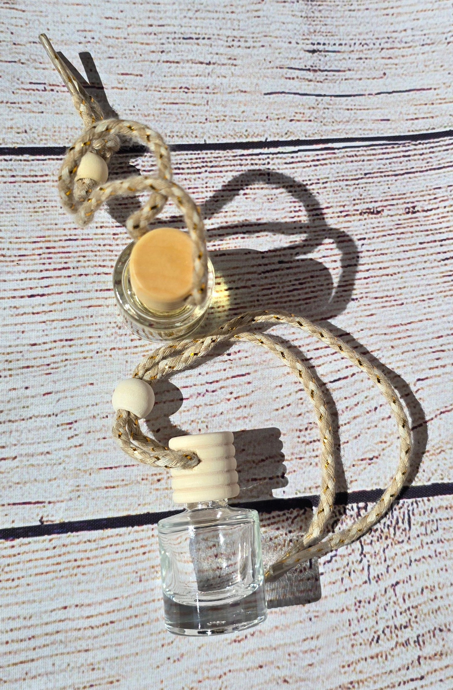 Smellie Freshie organically scented in glass bottle